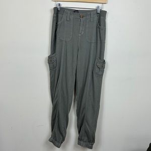 Knox Rose	Pants	Green	Cuffed Ankle	Size	Small